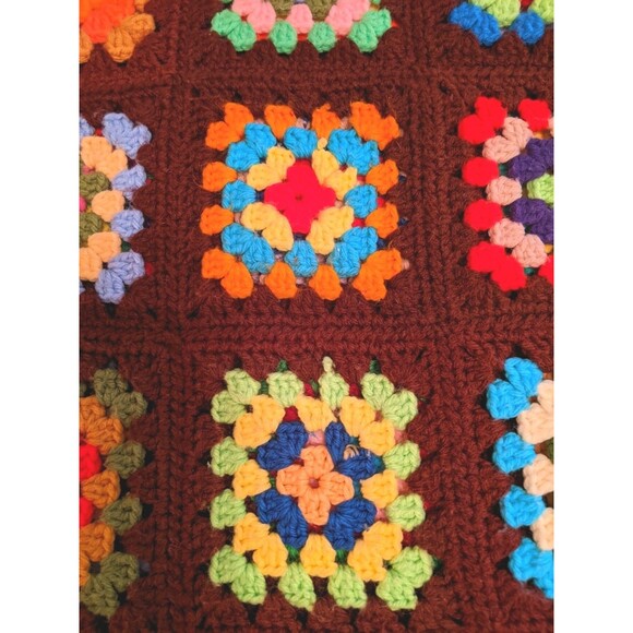 Vintage 70s Afghan Blanket Handknit Brown Granny Square Quilt 40x58" - Picture 3 of 5